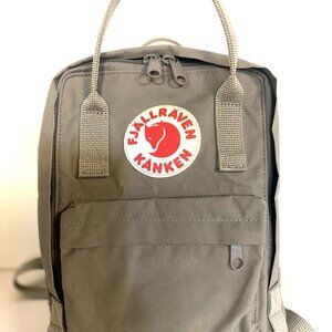 Fjallraven Kanken  Mini Classic Backpack Fog Gray  F23561 EUC!